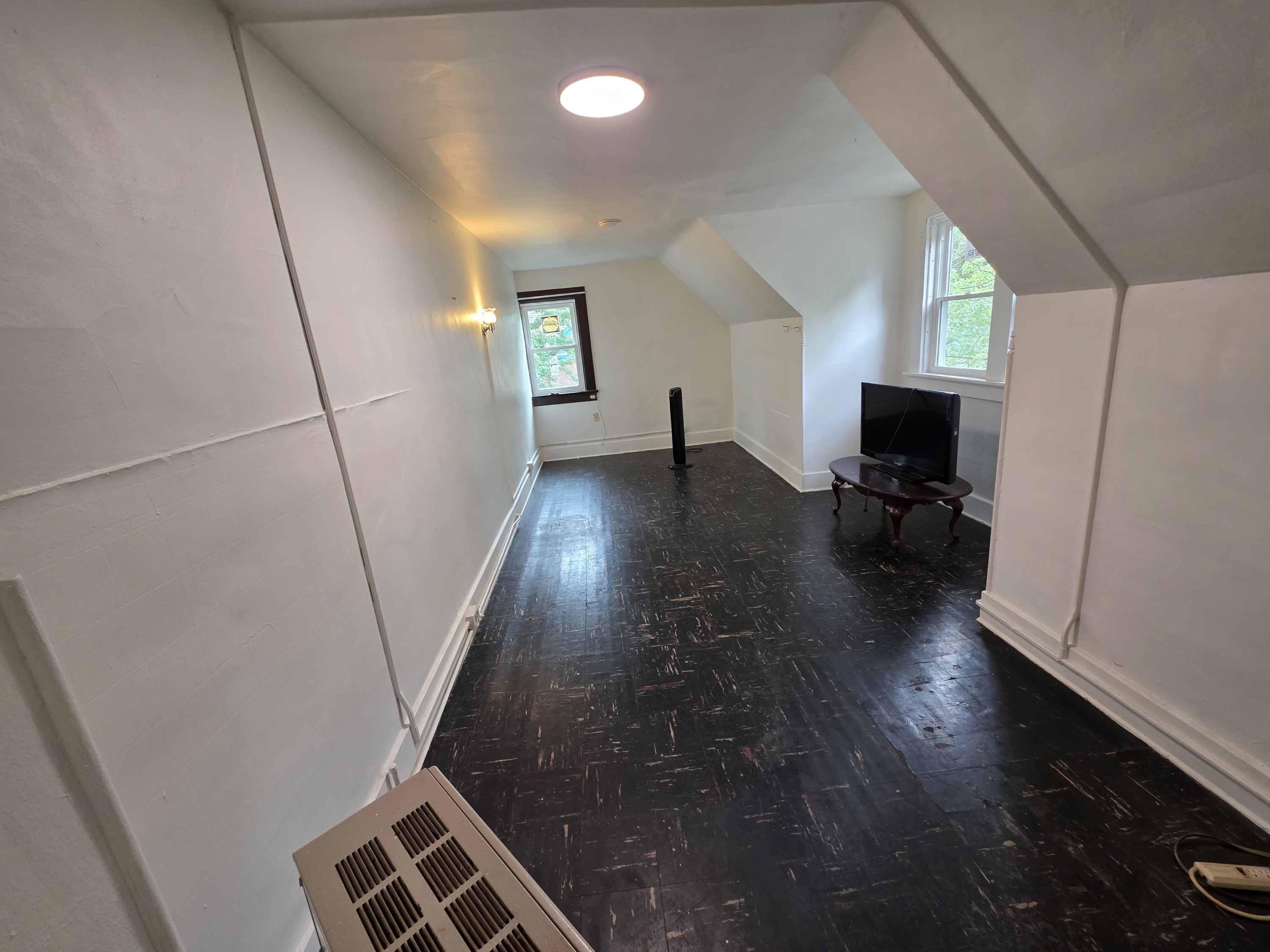 662 West 9th Street - 9